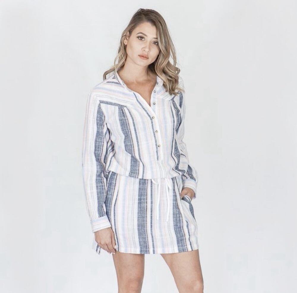 Xirena Sorento Dress Size M Blue Pink White Striped Tunic 100% Cotton Beach Boho